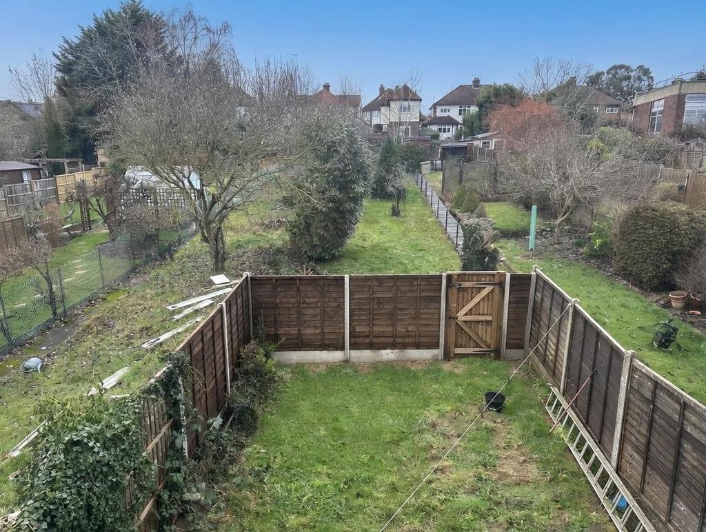 Tonbridge garden.jpg