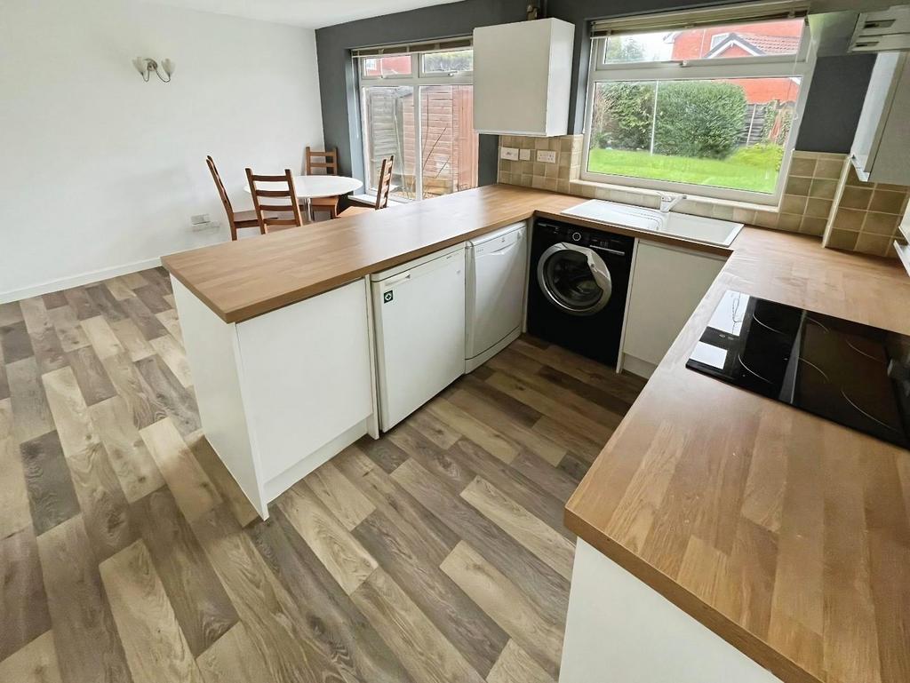 73eb3362-Blakemore9.jpeg