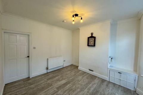 2 bedroom terraced house to rent, Harrow Road, Liverpool L4