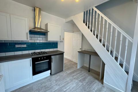 2 bedroom terraced house to rent, Harrow Road, Liverpool L4