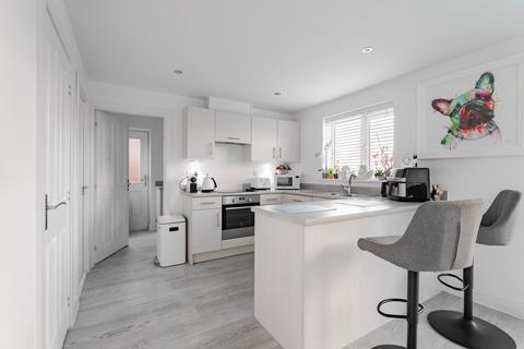 4 bedroom detached house for sale, Portobello Drive, Martham