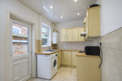 2 bedroom terraced house for sale, Bolton Road, Leicester LE3