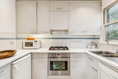 1 bedroom flat to rent, Aylesford Street, London, SW1V