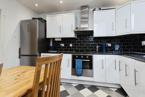 undefined, Croydon Road, Caterham, CR3