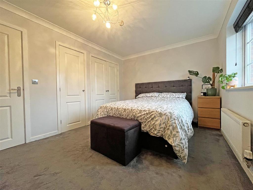 Bed1.jpg