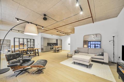 undefined, Harbord Square London E14