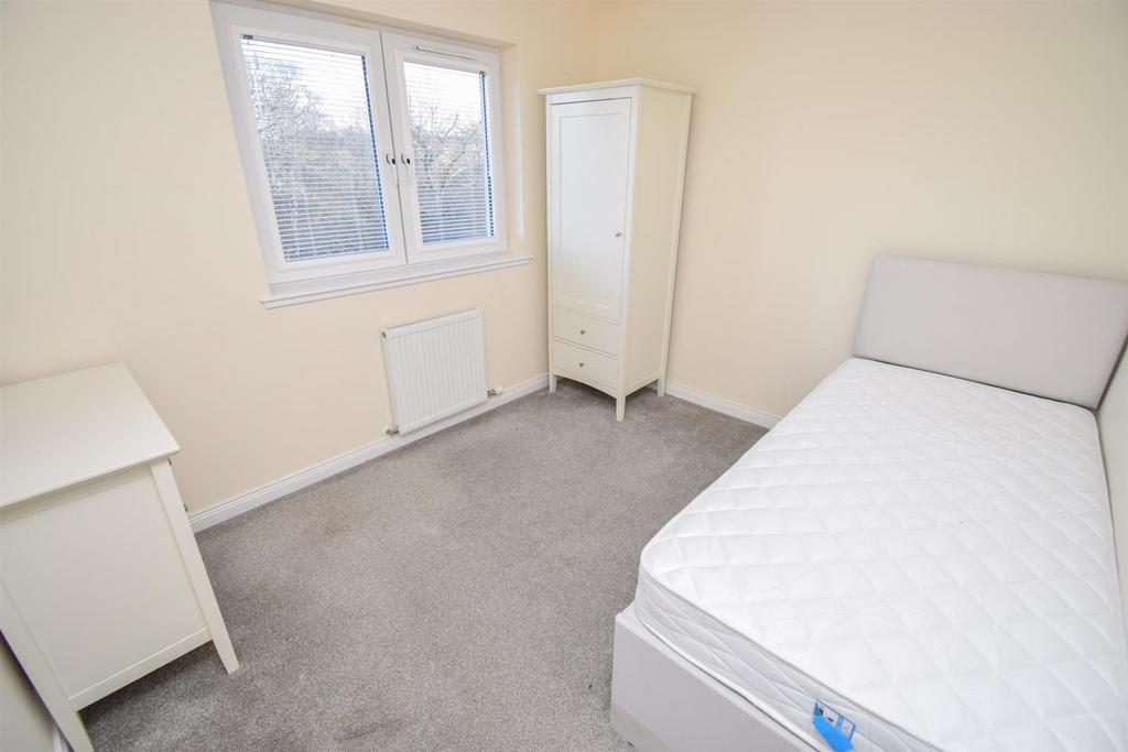 BEDROOM TWO-2.jpg