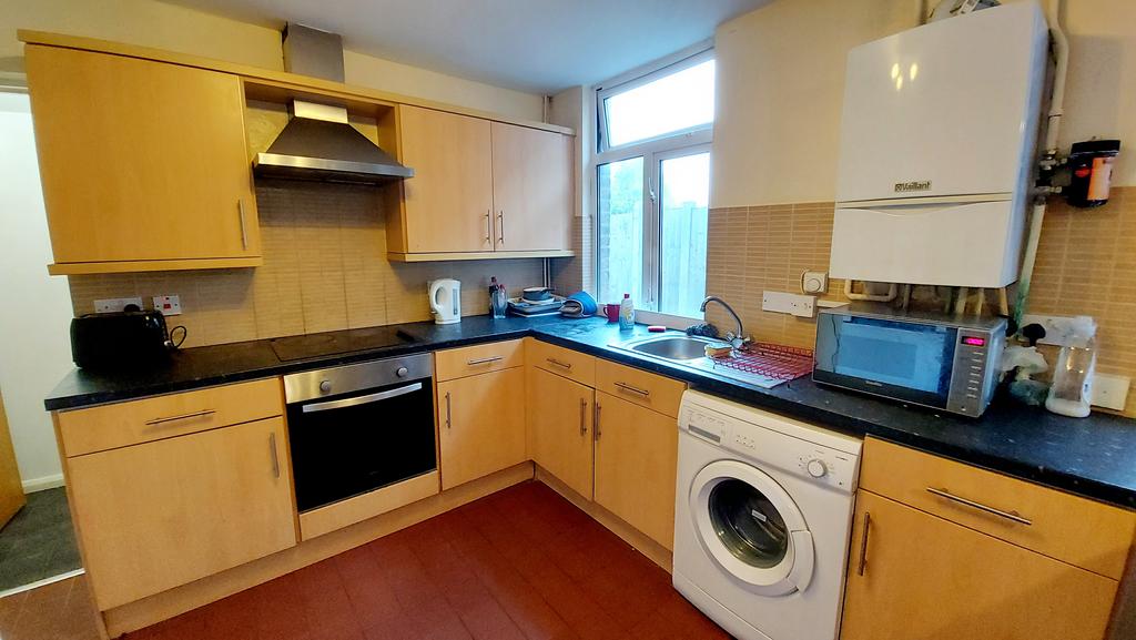 Kitchen 3