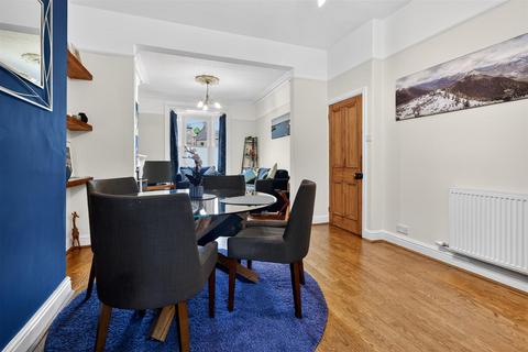 undefined, Nunthorpe Road, York