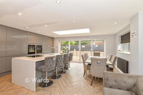 undefined, Crown Acres, East Peckham, Tonbridge, Kent