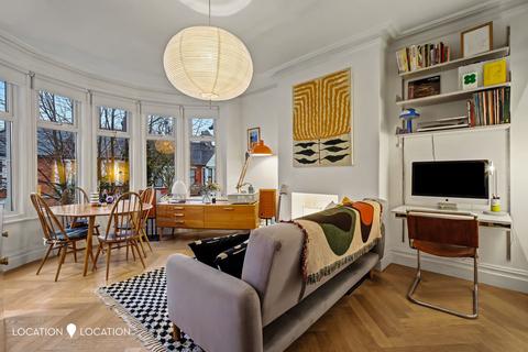 Lyndhurst Drive, London, E10