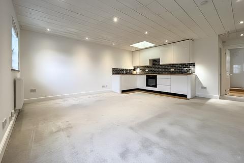 undefined, Chelmsford House, Great Dunmow CM6