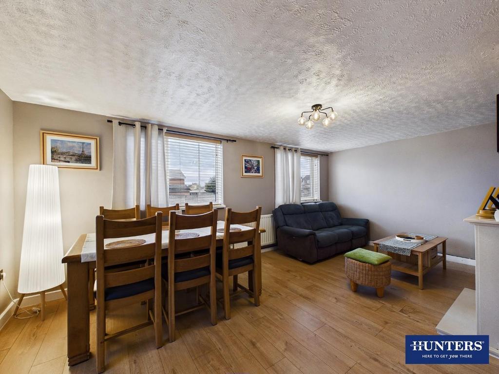 Living/Dining Room
