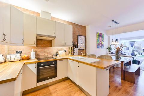 1 bedroom flat for sale, Darwin Street, London, SE17, Elephant and Castle, London, SE17