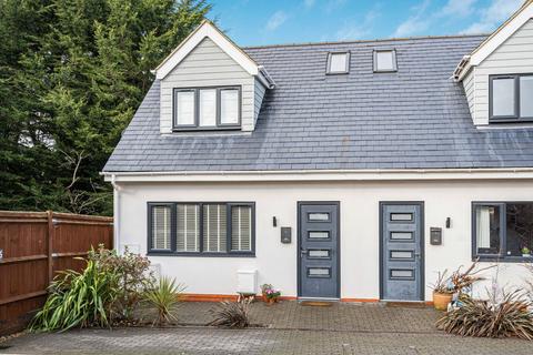 undefined, Vincent Mews, Bookham