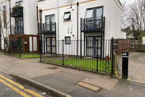 1 bedroom ground floor flat to rent, Chandos Parade, Buckingham Road, Edgware, Greater London, HA8
