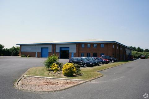 Warehouse to rent - Bath Rd Atworth SN12 8HE