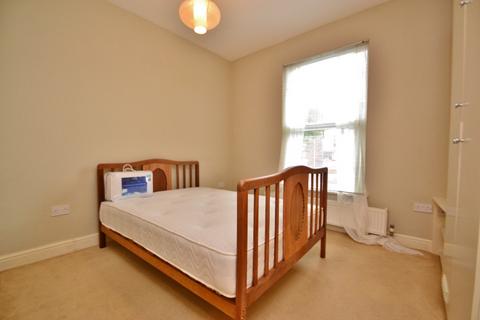 1 bedroom flat to rent, Brookfield Avenue, Leeds LS8