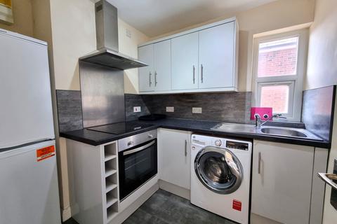 1 bedroom flat to rent, Monk Bridge Road, Leeds LS6