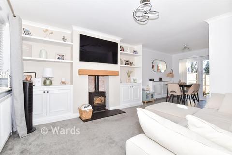 2 bedroom end of terrace house for sale, Heron Road, Aylesford ME20