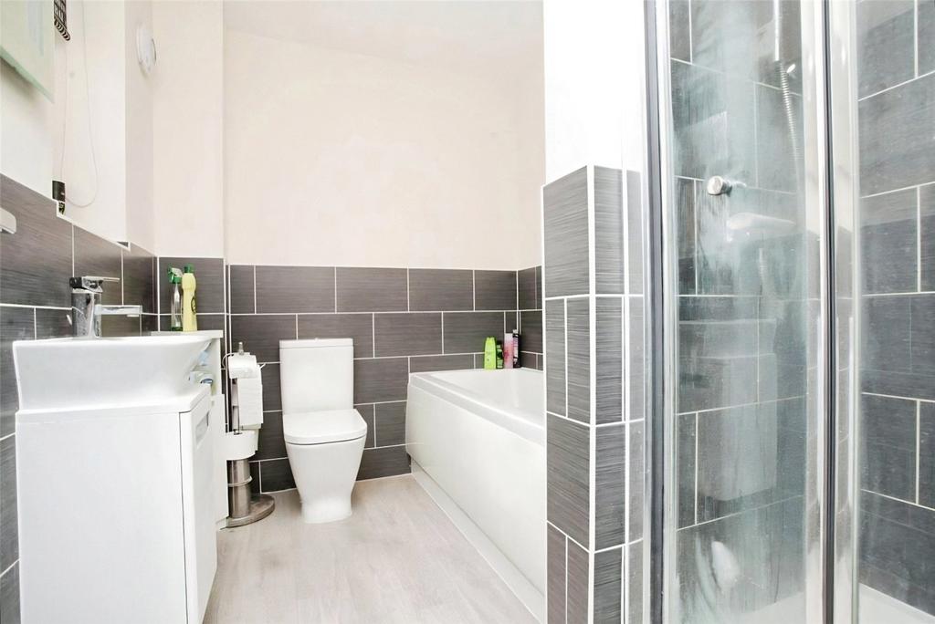 Master Ensuite