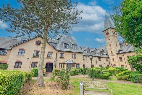 1 bedroom apartment to rent, River Meads, Stanstead Abbotts
