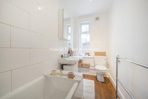 2 bedroom maisonette for sale, Crescent Road, London, N22
