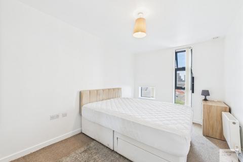 2 bedroom apartment to rent, Apt 92, Islington Wharf
