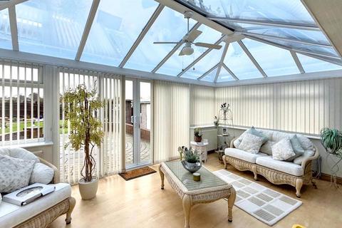 2 bedroom detached bungalow for sale, Combe Rise, Eastbourne
