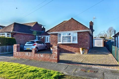 2 bedroom detached bungalow for sale, Combe Rise, Eastbourne