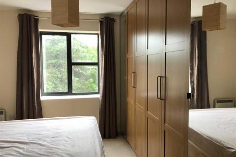 2 bedroom apartment to rent, Melton Court, Derby DE22