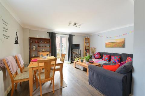 4 bedroom townhouse for sale, Granary Court, York
