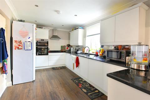 4 bedroom townhouse for sale, Granary Court, York