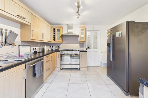 2 bedroom terraced house for sale, Arcon Drive, Hull