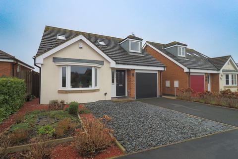 3 bedroom detached bungalow for sale, Cawthorne Crescent, Filey YO14