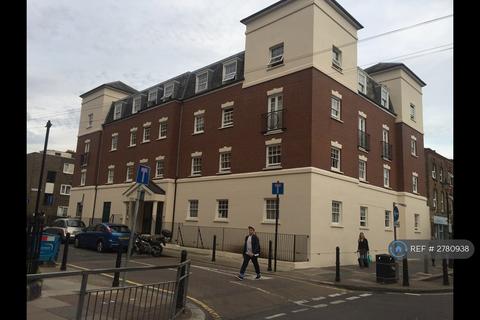 undefined, Kirkwall Place, Bethnal Green, E2