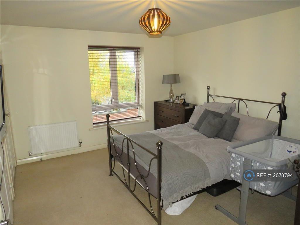 Main Bed