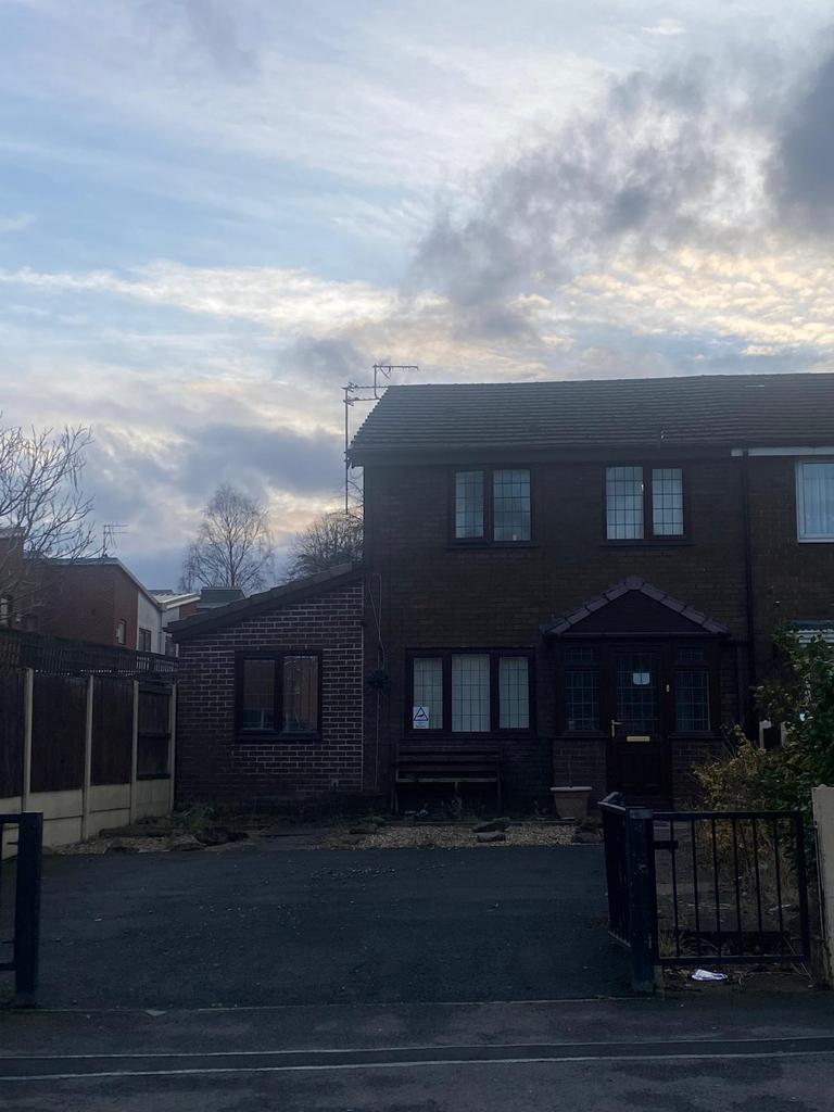5 Bedroom house for sale
