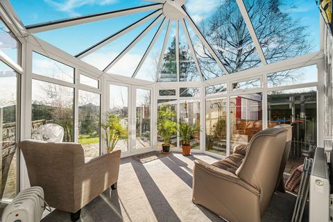 3 bedroom semi-detached house for sale, Hodge Lane, Hartford, CW8