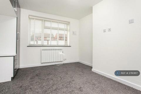undefined, Simon Close, Nuneaton, CV11