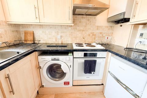 undefined, Guildford Road, Farnham GU10