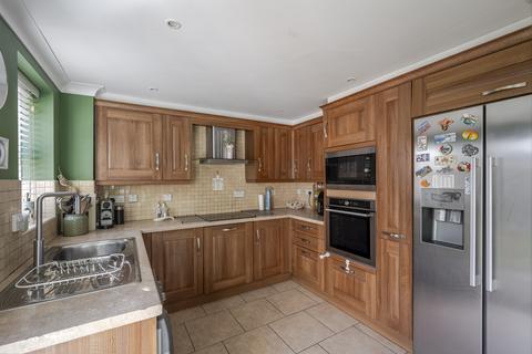 3 bedroom semi-detached house for sale, Northampton Grove, Langdon Hills, SS16
