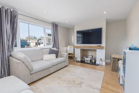 3 bedroom semi-detached house for sale, Alder Close, Crawley RH10