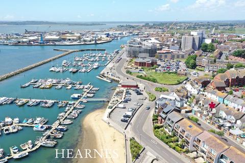 Stanley Road, Poole, BH15