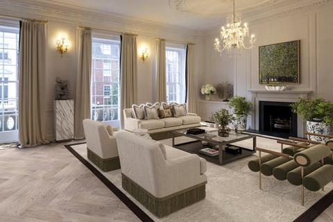 undefined, Upper Brook Street, London, W1K