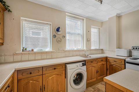 undefined, Hardman Road, Kingston Upon Thames KT2