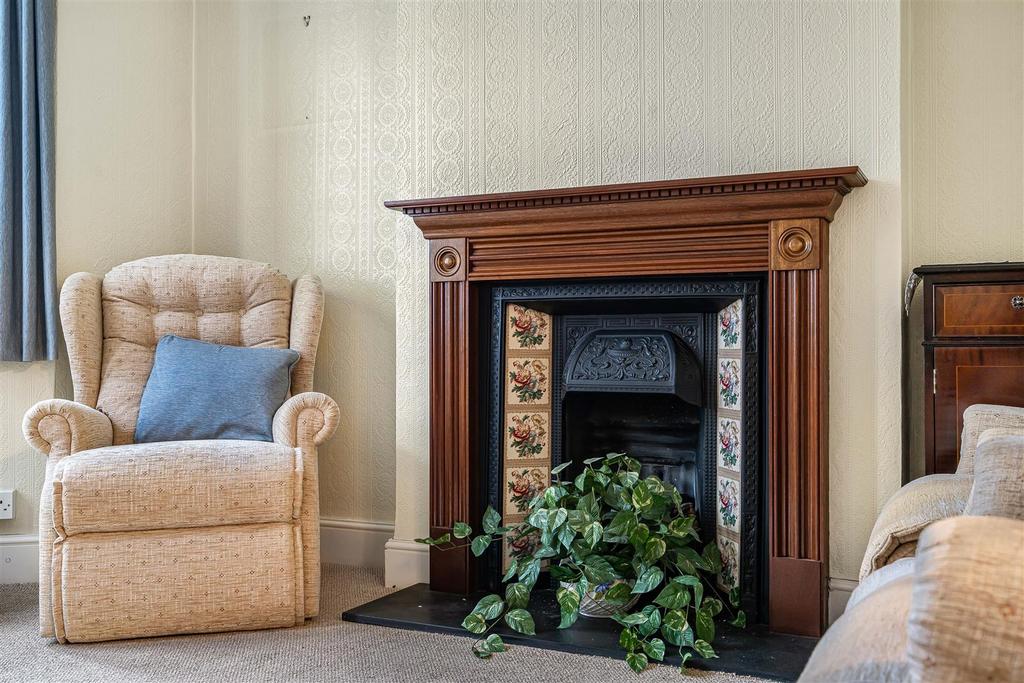 Living room, fireplace