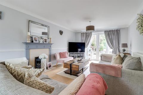 5 bedroom detached house for sale, Hackamore, Benfleet SS7
