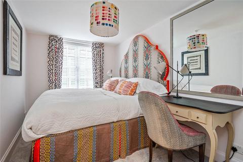 undefined, Shoreditch High Street, London, E1