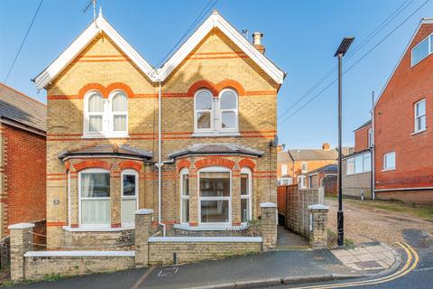 undefined, Cowes, Isle of Wight